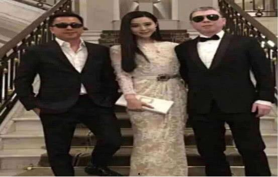 关注娱乐圈吃瓜群众视频